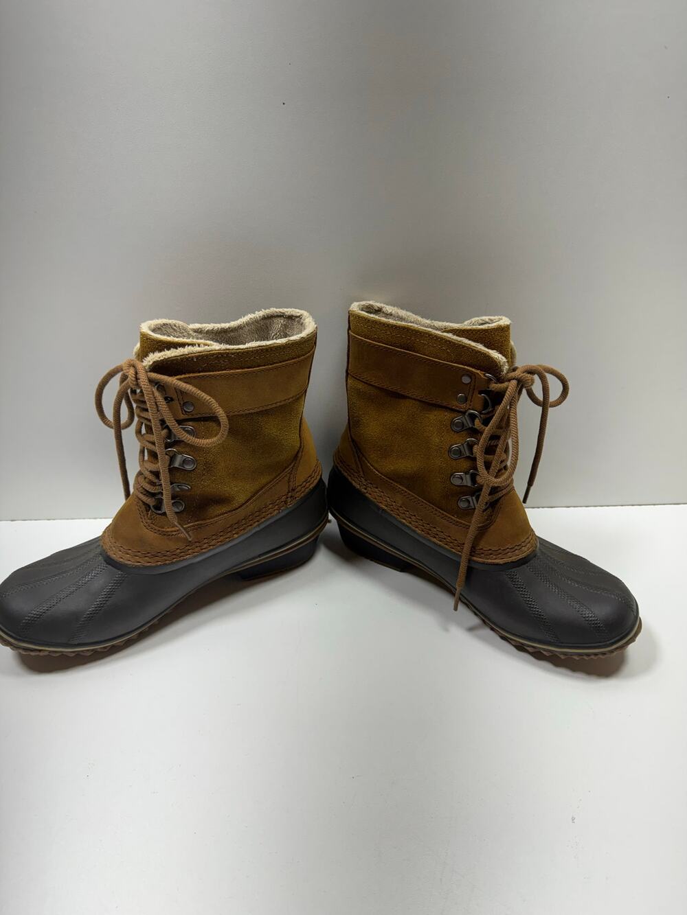 Sorel Women’s Leather Brown Duck Boots Sz 7.5 Lace Up Winter Waterproof